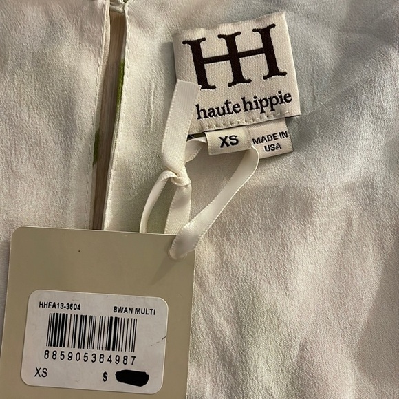 Haute Hippie Ruffle Wrap Dress in Floral Print, NWT - Picture 11 of 16